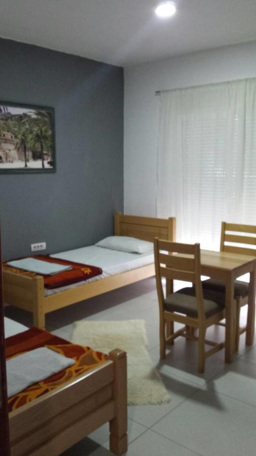 Guest House Vila Vedesa Котор Екстер'єр фото